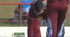 live match k doraan misbah ki umer akmal ko gali