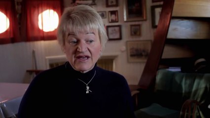 Nicole Foss on finance and bubbles.mov