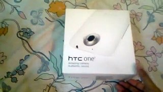HTC One X (White) Unboxing and build quality review (India)