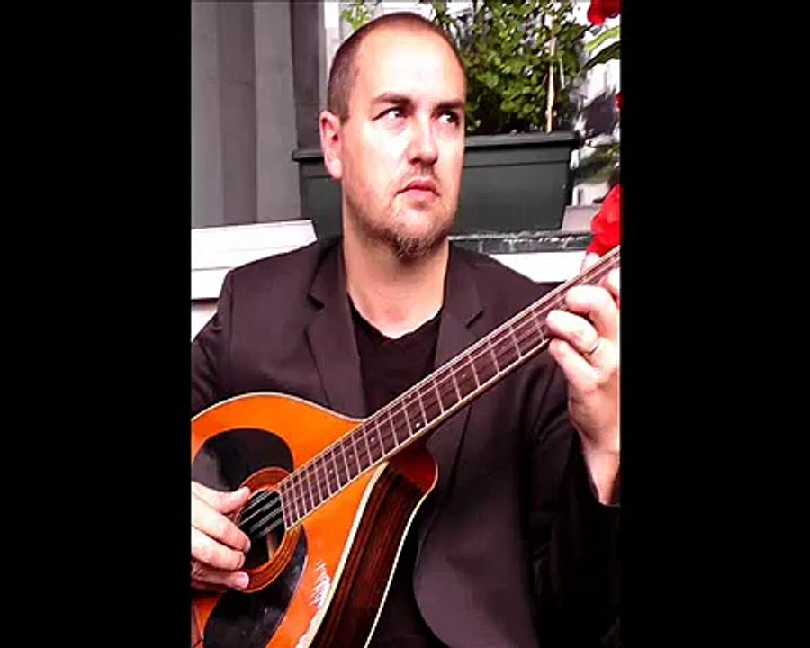 YANN QUERTAINMONT "folk celtique"  concert