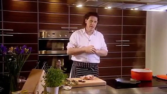 Spatchcock (Poussin) Baby Chicken with Chipolatas and Rosemary | Marco Pierre White Recipe