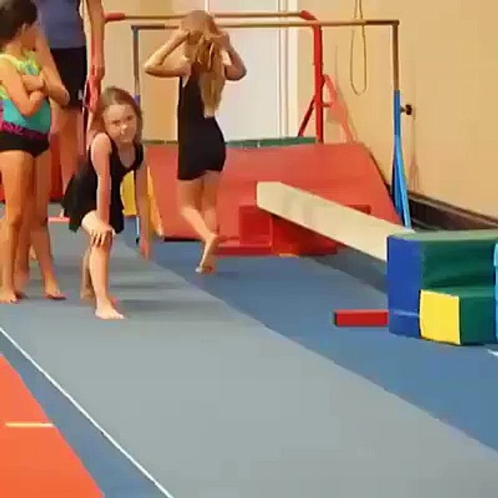 Gymnastics jump - Fail