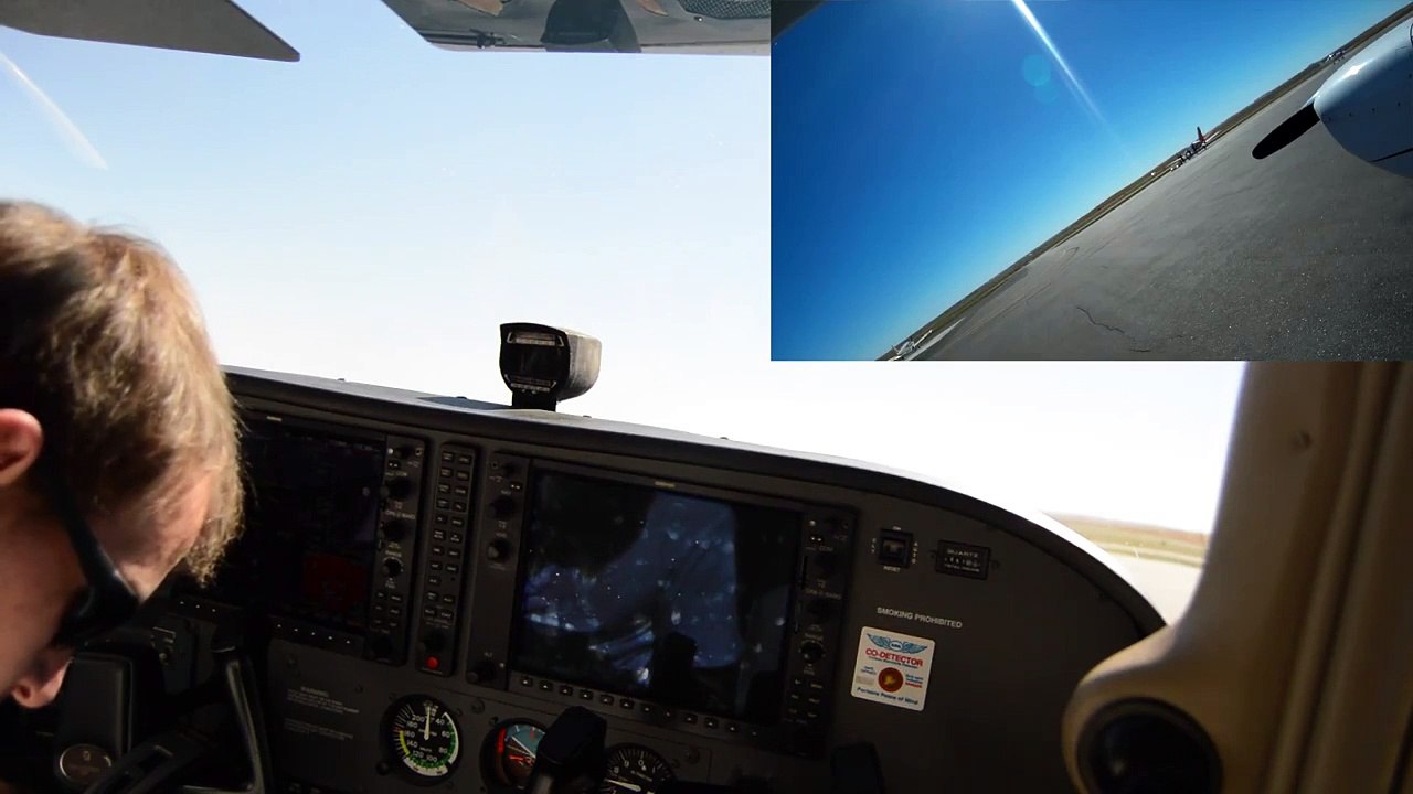 KDIK Departure - Cessna 172 (SJ4000 Plus+Nikon D3200)