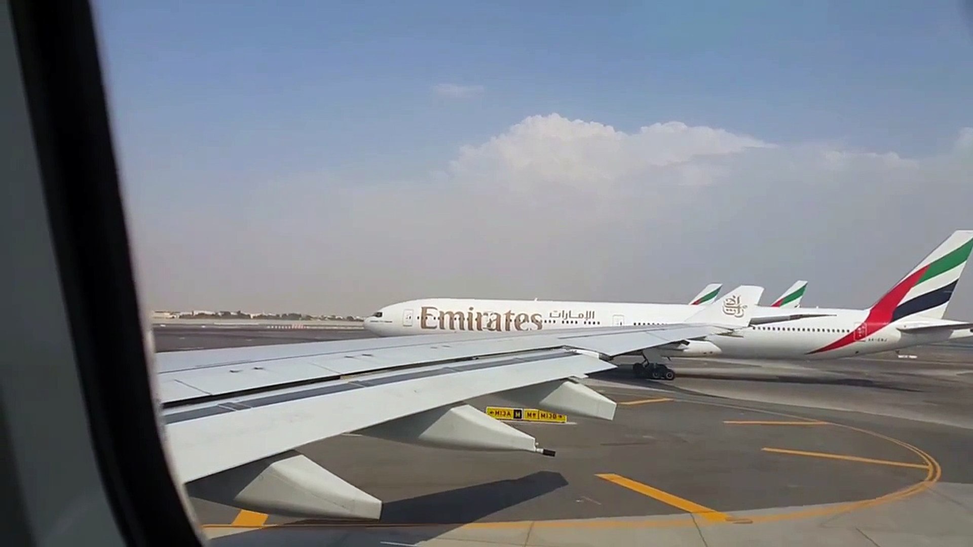 Dubai To Karachi Ek608 Emirates Timelapse Video Dailymotion