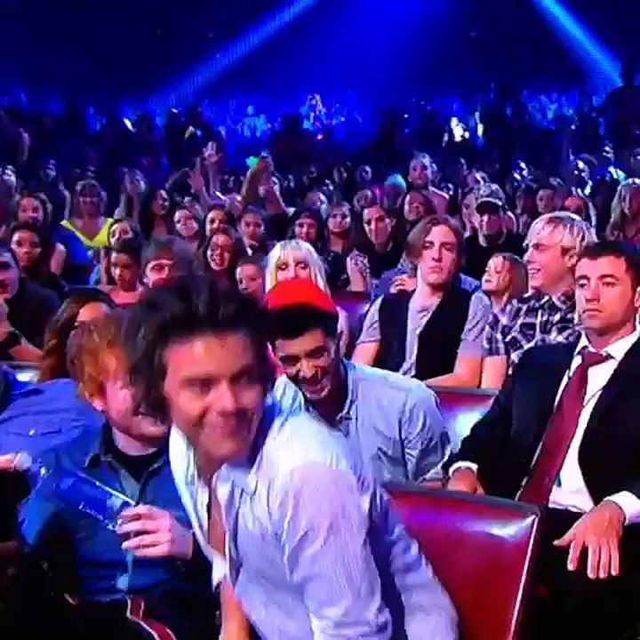 Trending on Vine LOUISTOMLINSON Vines Compilation - March 9, 2015 Monday Night