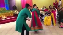Mehndi dance Second Hand Jawaani Mahandi dance Desi Girls Dance