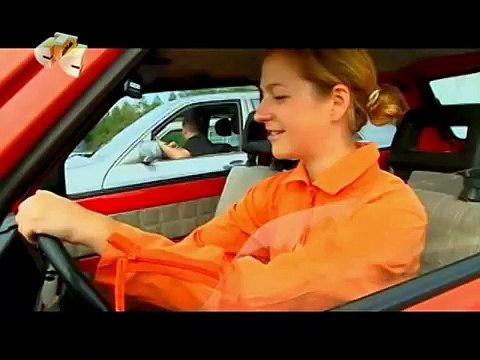 Испытание автомобиля удар в ограждение