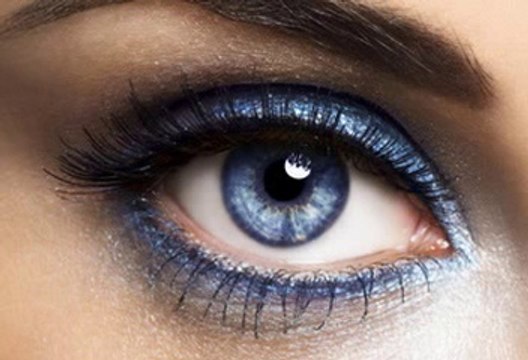 TRZY SŁOWA ZA DALEKO