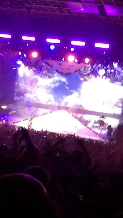 J. Cole - Wet Dreamz - Forest Hills Drive Tour - Mansfield, MA Xfinity Center