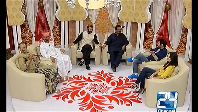 Mubashir Luqman bashes Aftab Iqbal Dummy