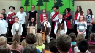 Funny Dance Moves at School Play