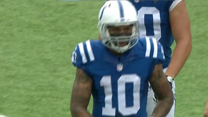 Colts Andrew Luck connects with Donte Moncrief for 2-yard TD