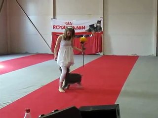 Koiratanssin Suomen mestaruuskisojen 2010 kakkoset Leena Inkilä ja Rita (Mihan Syysriite)