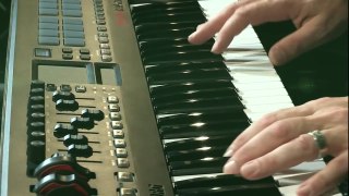 KORG TRITON TAKTILE : Sons de pianos par Michel Deuchst (La Boite Noire)