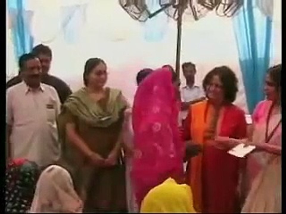 asha society delhi-micro-credit loans to slum r...