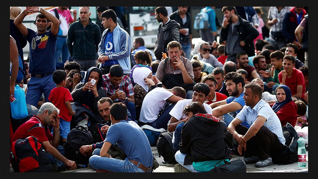 BREAKING NEWS!! Germany Halts Trains From Austria, Introduces Border Controls!