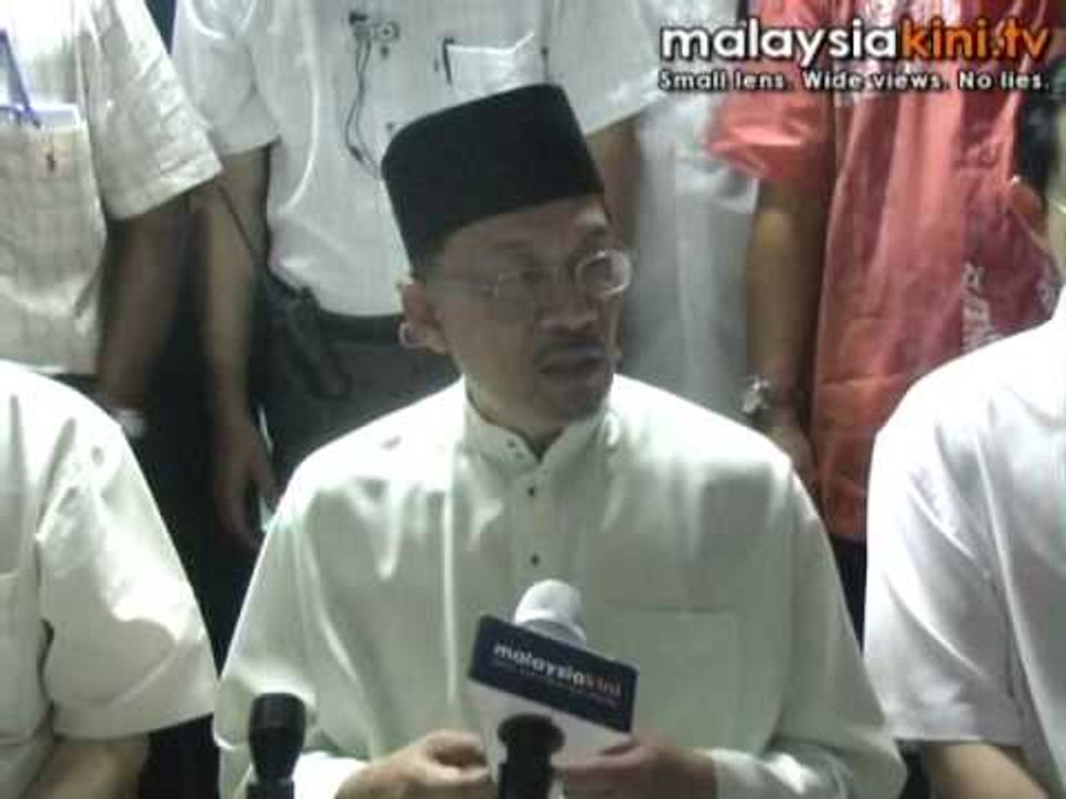 PKR chief admits flaws in party