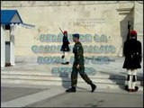 ATHENES relève de la garde au palais Royal