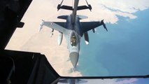 KC-10-Extender-Refuels-RDAF-F-16-Fighting-Fal