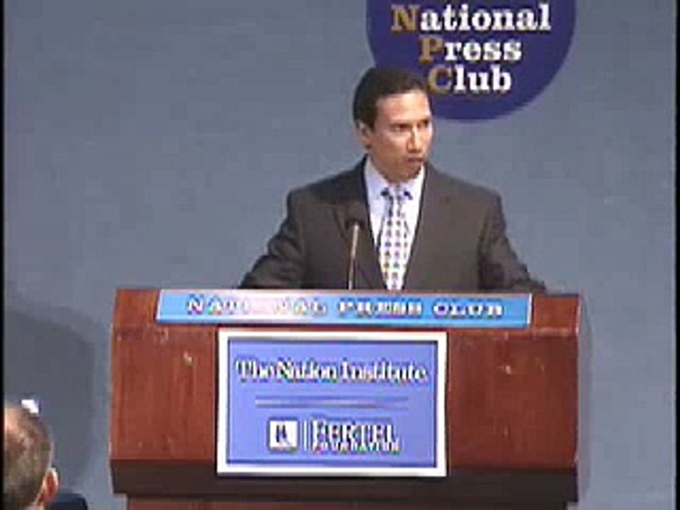 Joe Margulies and Matthew Diaz speak at Ridenhour Prizes