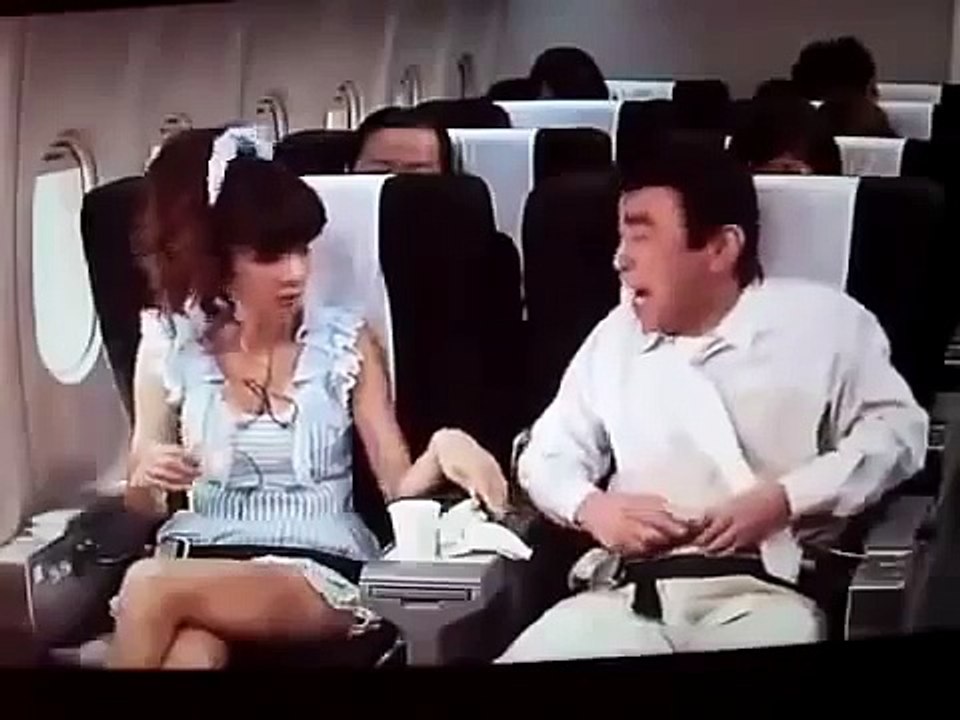 Funny Japanese Prank game First Time On A Plane English sub