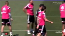 Cristiano Ronaldo gives Gareth Bale death stare for poor pass, childishly gets revenge on him - YouTube
