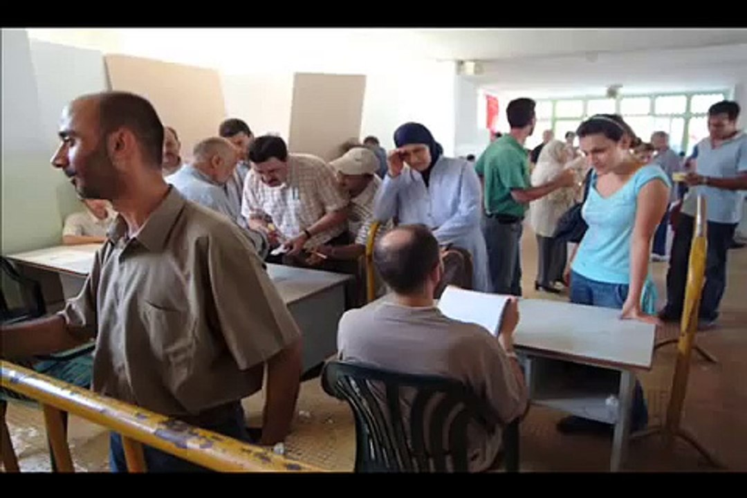 Lebanon War Part 3: Rebuilding Lebanon: Residents assess scope of damage