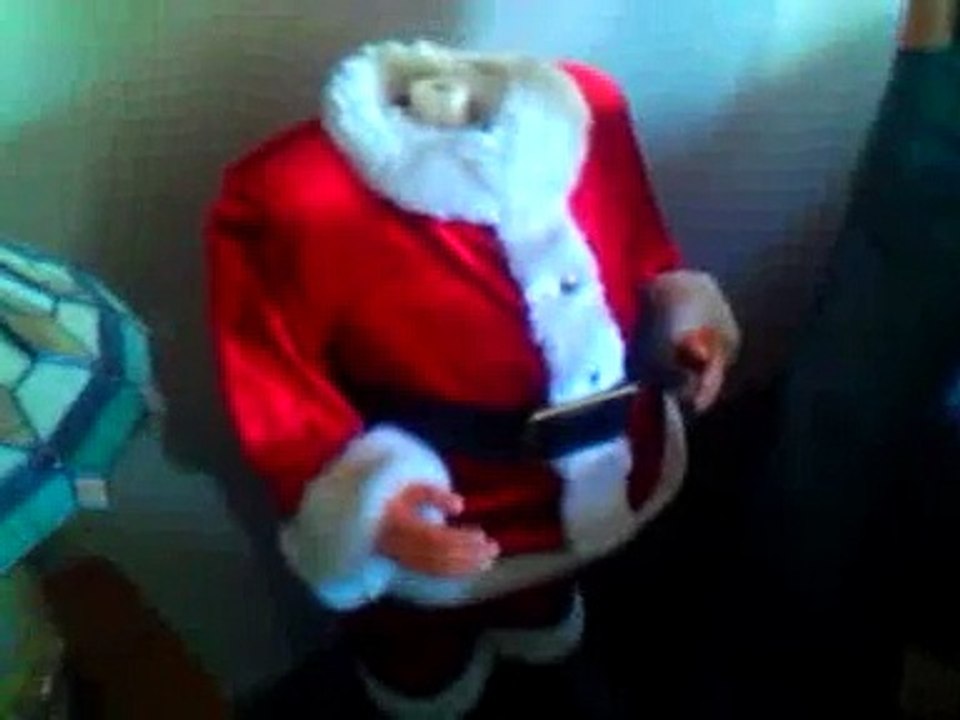 The headless santa