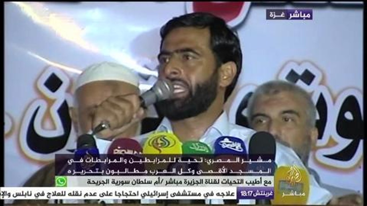 ما العلاقة بين السلطة الفلسطينية واقتحام قوات الاحتلال الإسرائيلي لباحات المسجد الأقصى كما يراها الناطق باسم حركة حماس؟