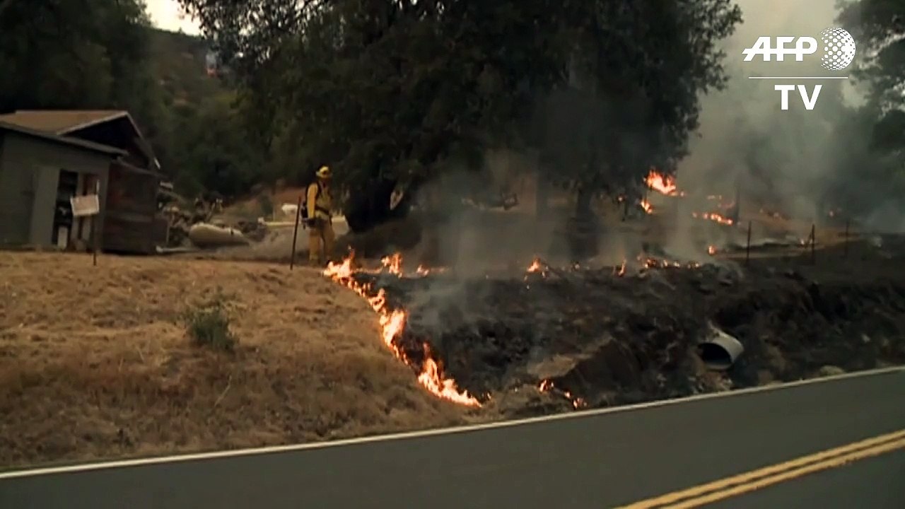 Tausende fliehen vor Bränden in Kalifornien