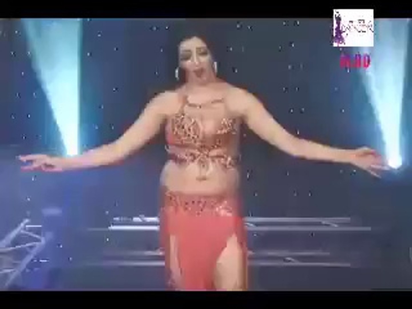 ⁣رقص شرقي مصري ساخن Hot Arabic Belly Dance