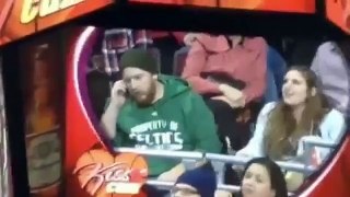 Guy Ignores His Girlfriend On The Kiss Cam and Gets Owned