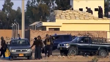 Скачать видео: Baloch civilians tortured and killed by Qatil Pakistan Army in occupied Balochistan