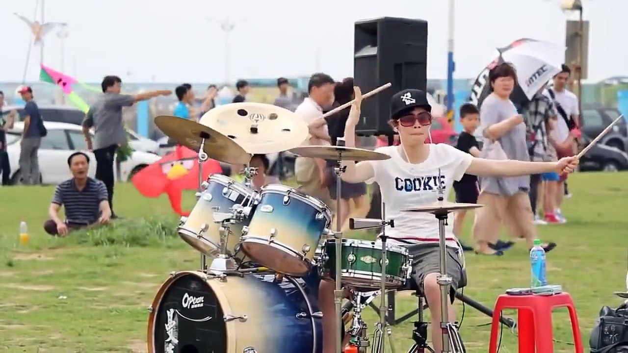cute girl love drunk drum cover :)