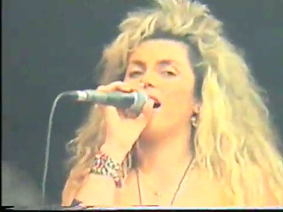 Indira Radic 1995 - Karta tuge (POCETAK KARIJERE)