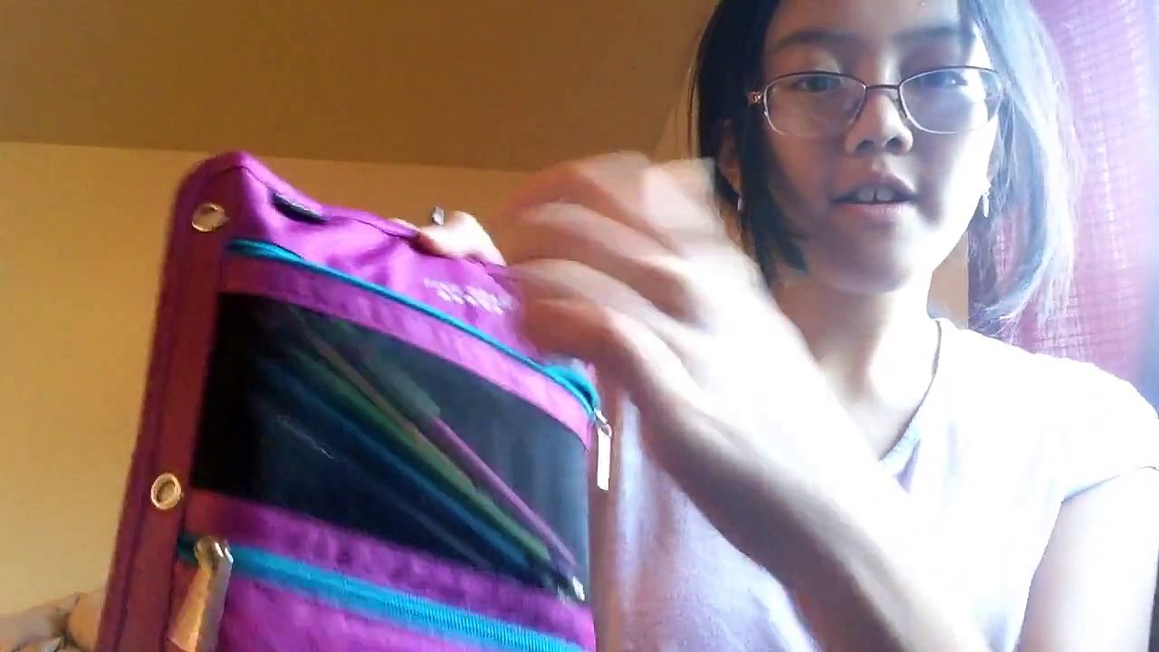 What's in my pencil case 2015 !