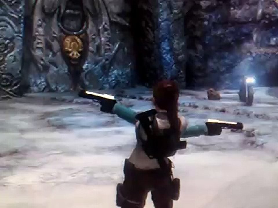 Lara Croft Glitch? MEDIC!!!