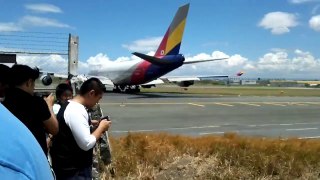 Asiana Airlines B747-400M jetblast