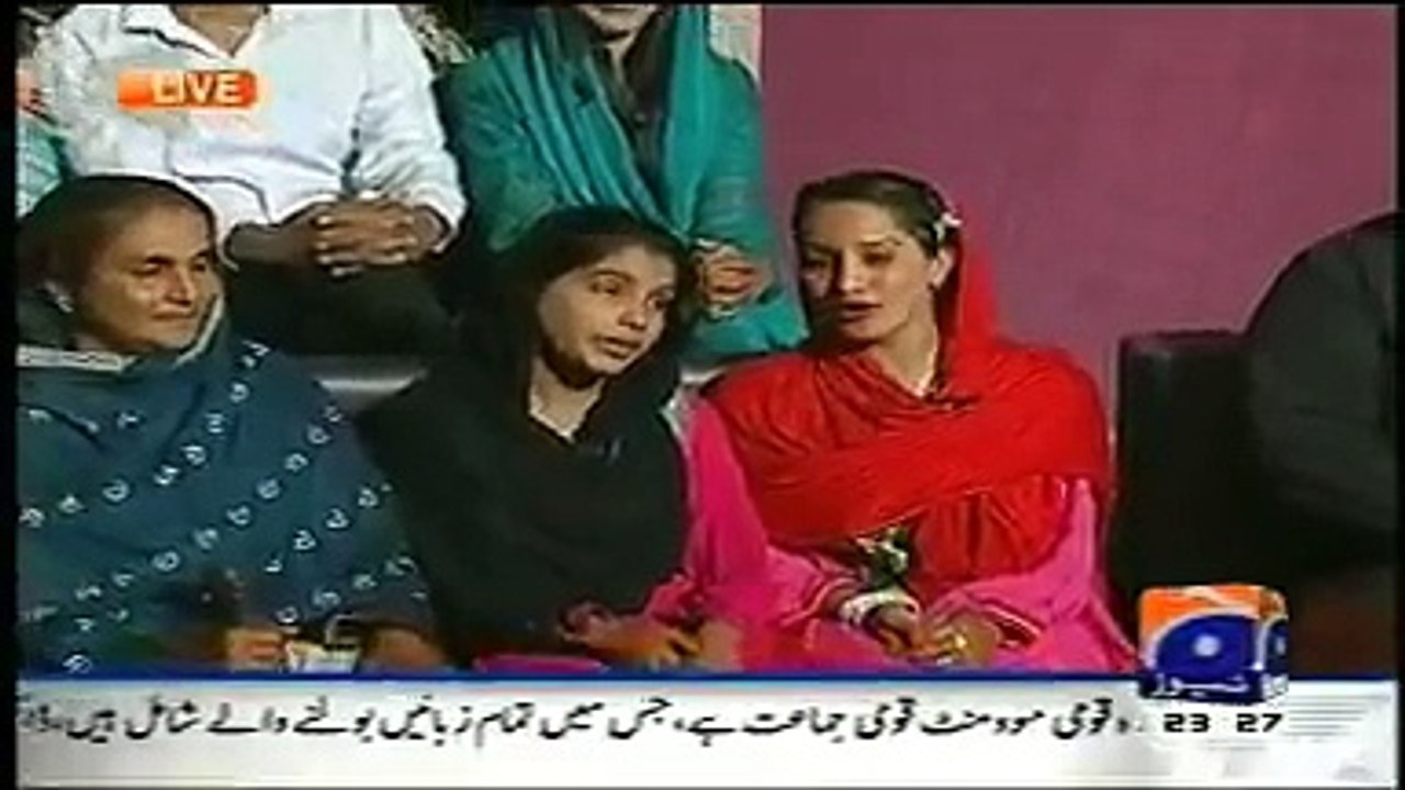 Pakistani Girls Singing Justin Bieber's Baby Song - Live Performance in Khabarnak February 28, 2015