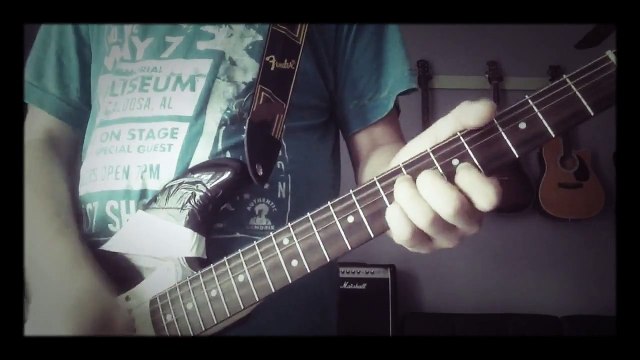 Jimi Hendrix- Purple haze guitar cover (improvised solo)