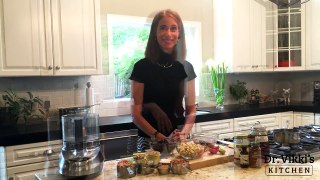 Cooking With A Doctor: How to Make Grain-Free Sugar-Free Granola