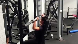 Seated military press - Wellfit online F