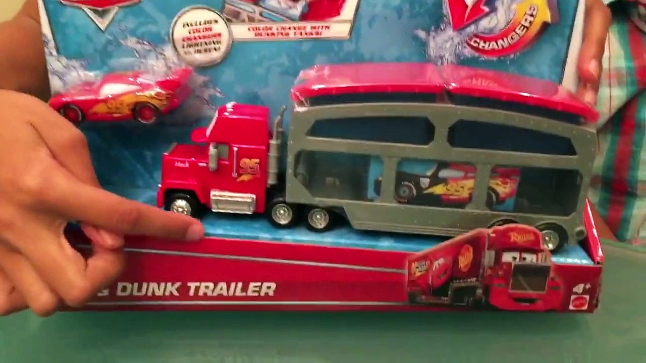 Disney Pixar Cars Color Changers - Mack Dip $ Dunk Trailer