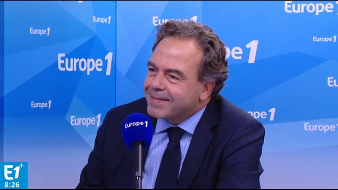 Chatel : "vous voyez que Nicolas Sarkozy a de l'humour !"