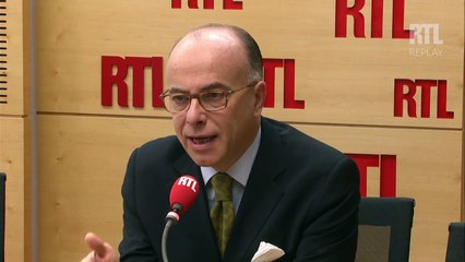 Bernard Cazeneuve : "Les migrants économiques doivent être reconduits"