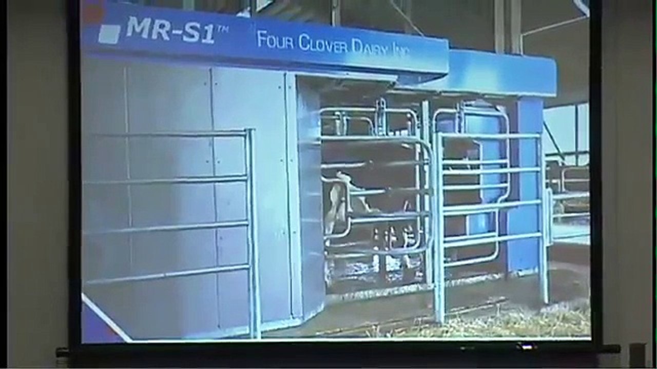 World Dairy Expo 2013 - Milking with Robots: How is it Done?