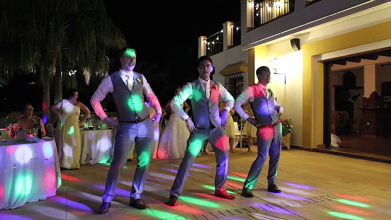 Best first wedding dance ever!