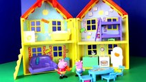 Peppa Pig Mealtime Chocolate Surprise Egg Toys Play Doh Food Peppa's Kid Kitchen Juguetes