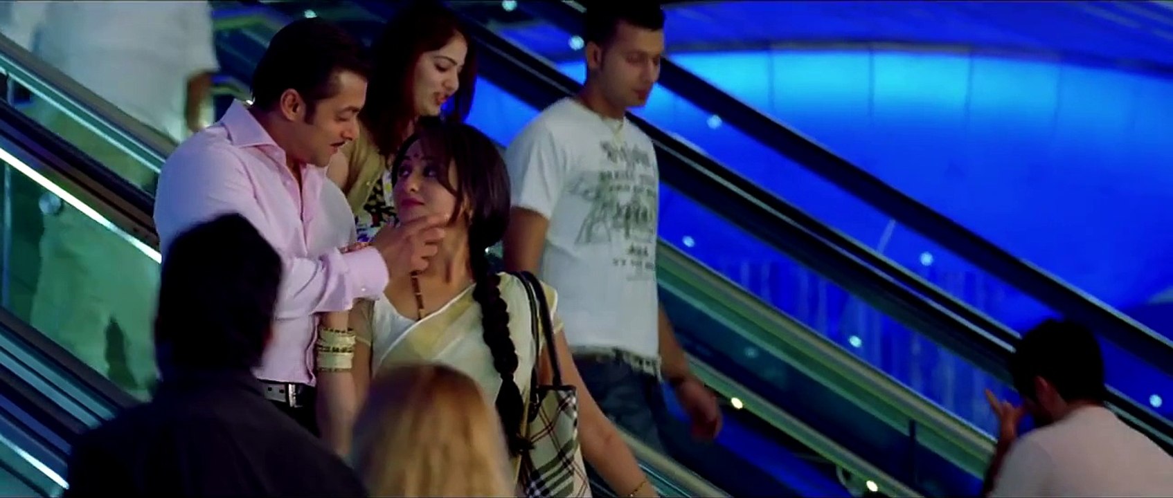 Chori Kiya Re Jiya - Dabangg (1080p HD Song)