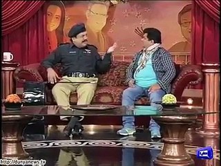 Azizi ne SHO ki kamal ki parody kar di - Must Watch